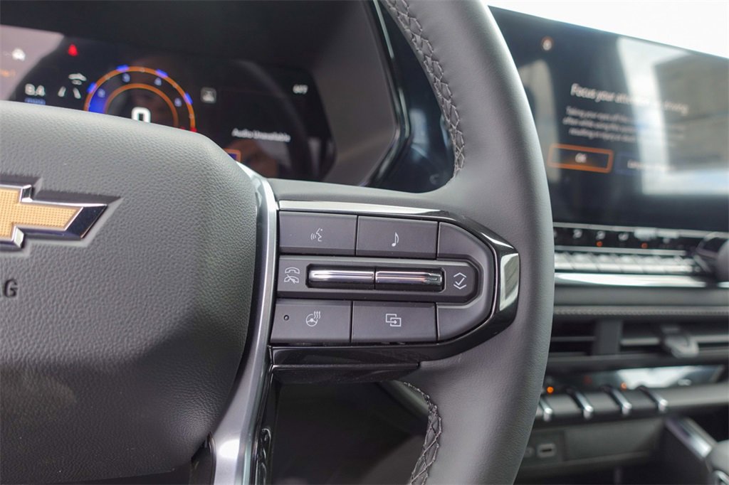 2025 Chevrolet Colorado Work Truck LT photo 15