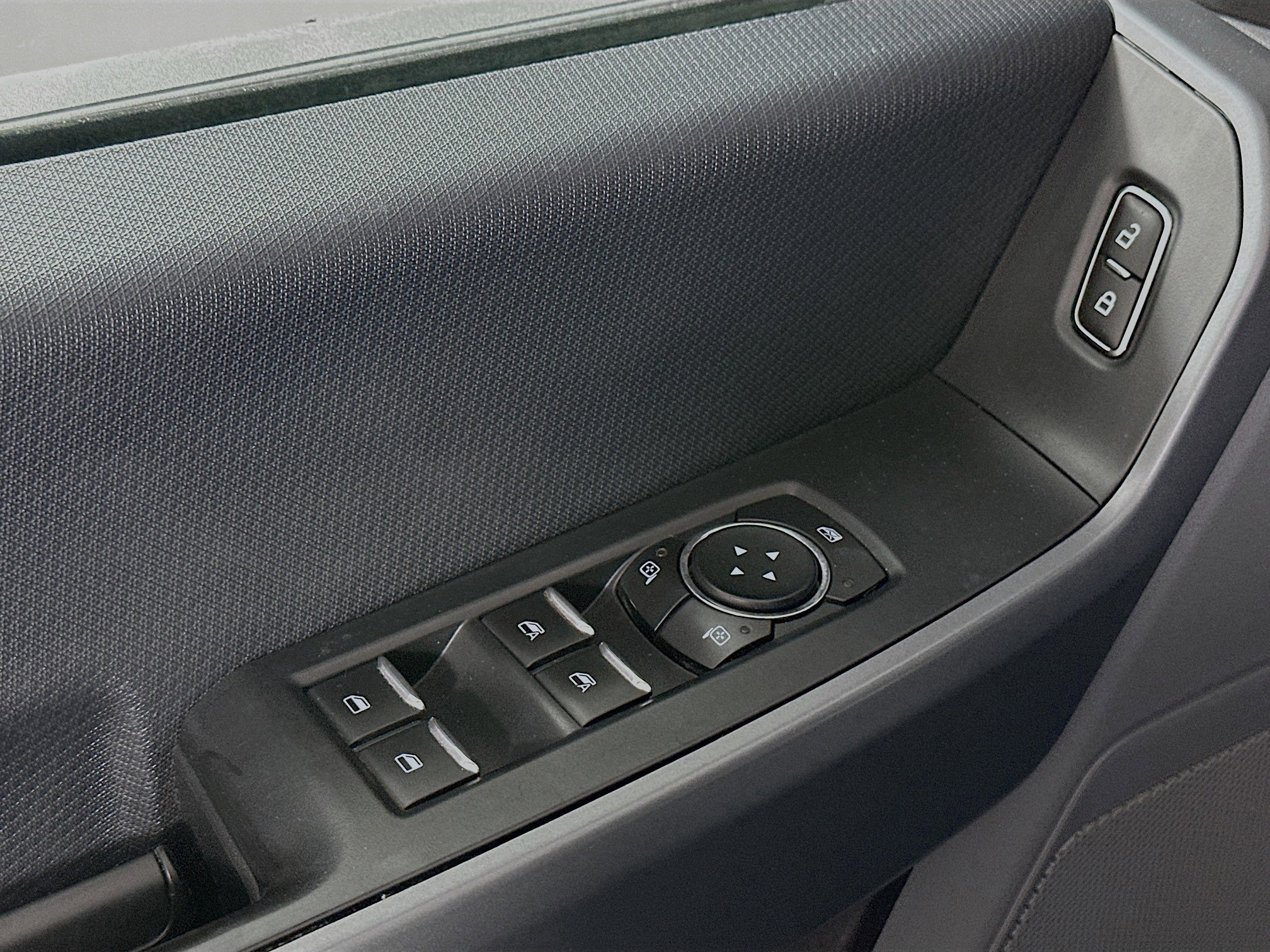 2022 Ford F-150 XLT photo 15