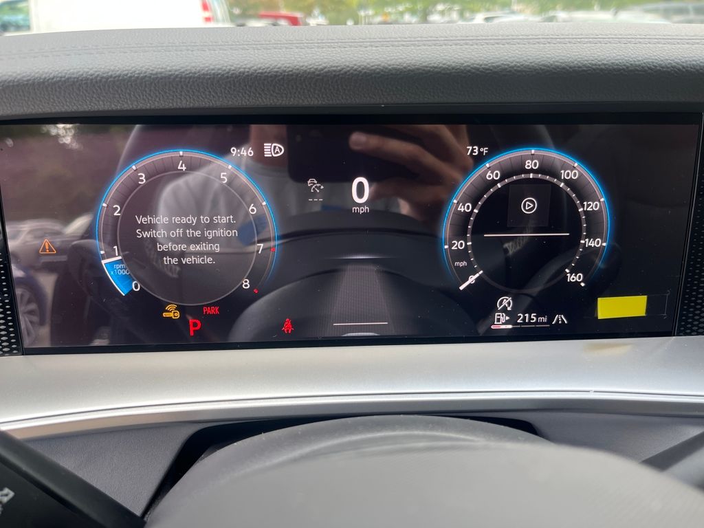 2025 Volkswagen Tiguan SE photo 10