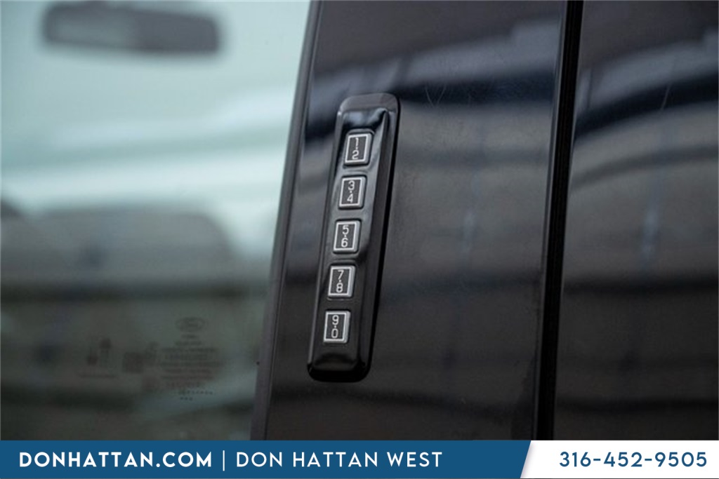 2022 Ford F-150 XLT photo 30
