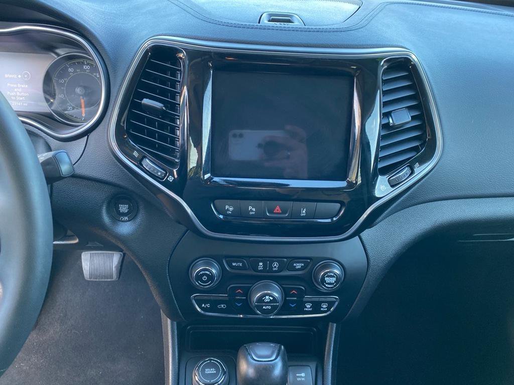 2022 Jeep Cherokee Limited photo 6