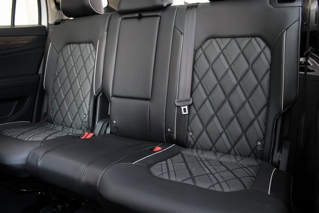2024 Volkswagen Atlas SEL Premium R-Line photo 20