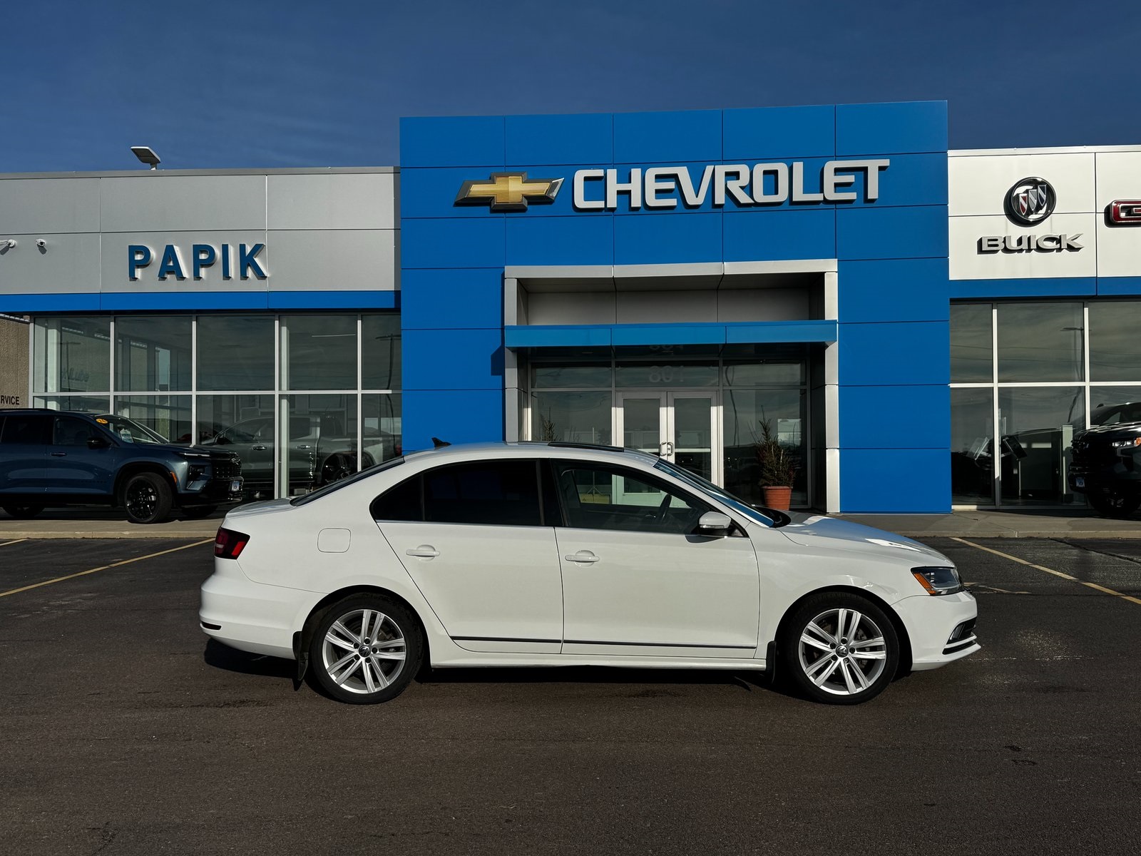 2017 Volkswagen Jetta SEL's photo