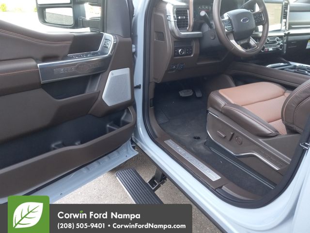 2025 Ford F-350 King Ranch photo 10