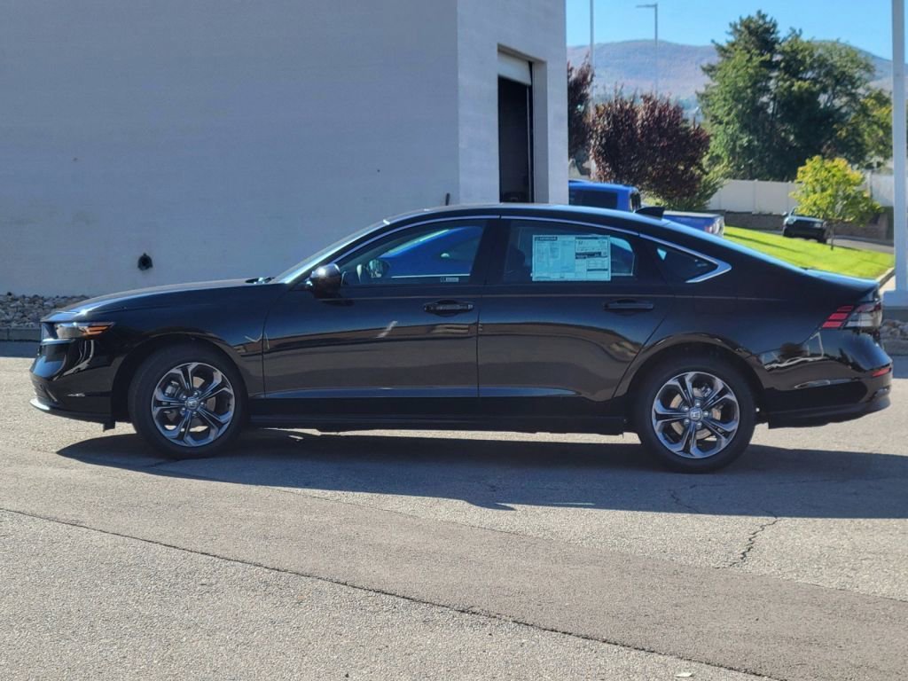 2024 Honda Accord 1.5T EX photo 4