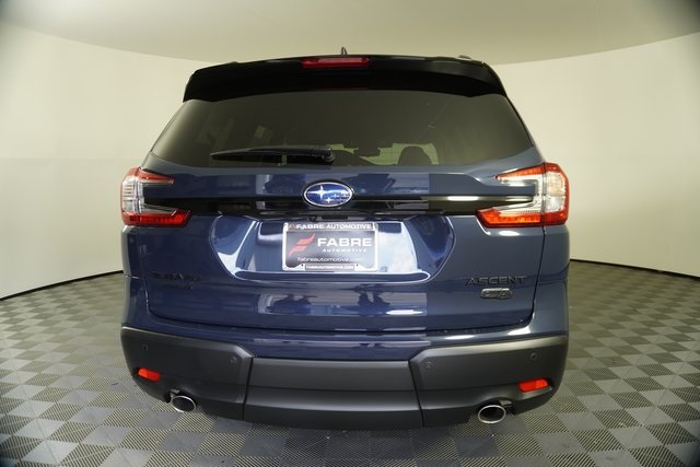 2025 Subaru Ascent Onyx Edition Touring photo 4