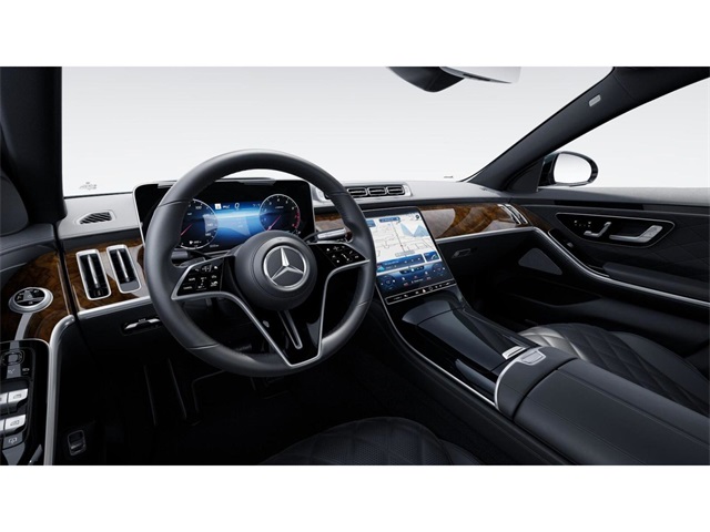 2025 Mercedes Benz S 580 4MATIC photo 3