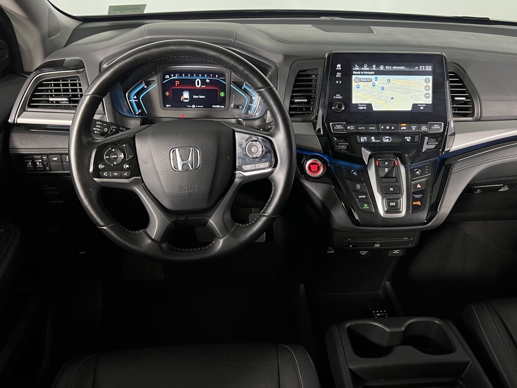 2024 Honda Odyssey Touring photo 8