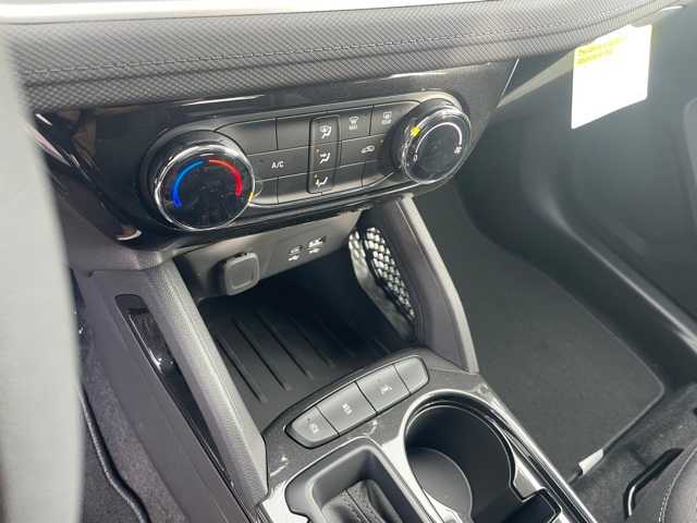 2025 Chevrolet Trailblazer LT photo 23