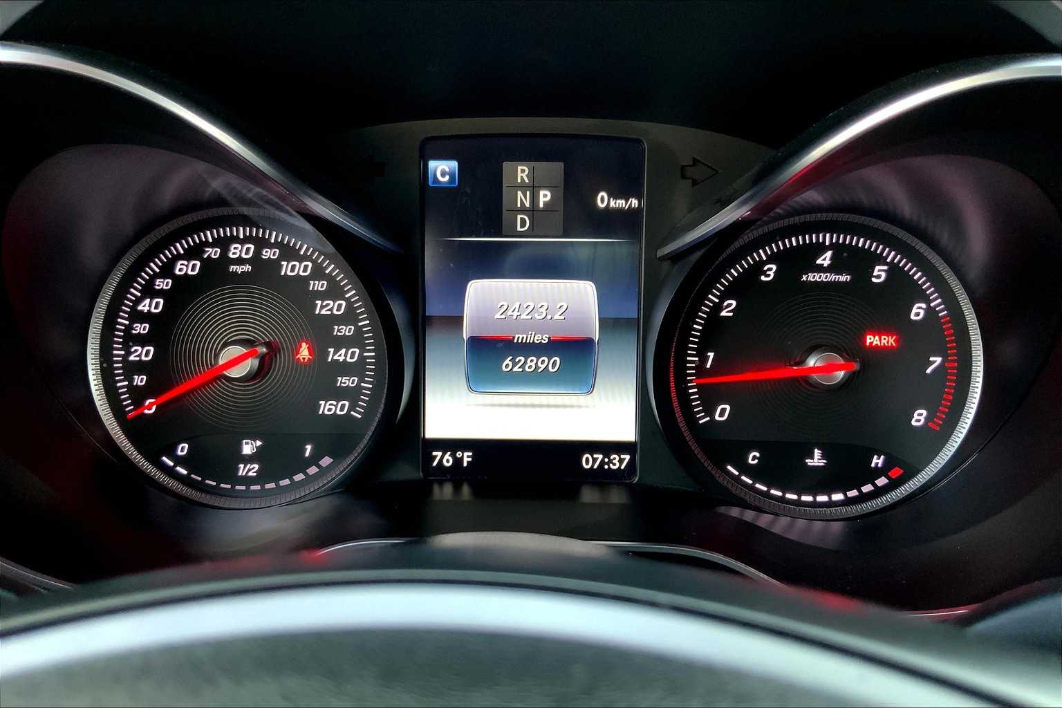 2018 Mercedes Benz GLC 300 photo 21