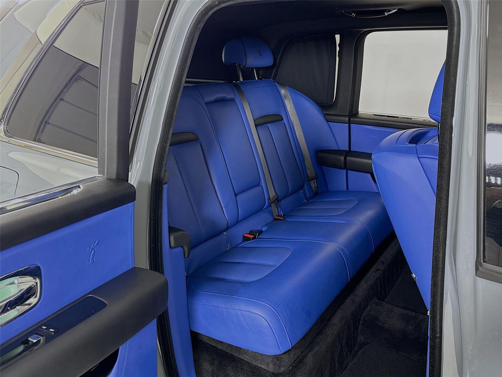 2023 Rolls Royce Cullinan RR31 photo 25