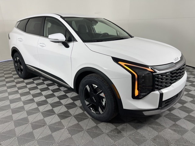 2026 Kia Sportage LX's photo