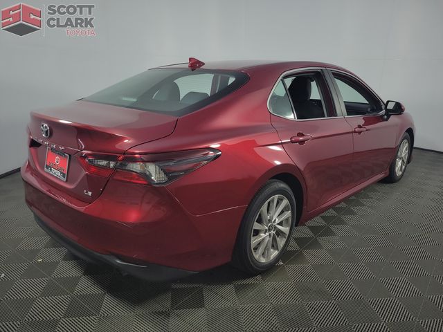 2021 Toyota Camry LE photo 7