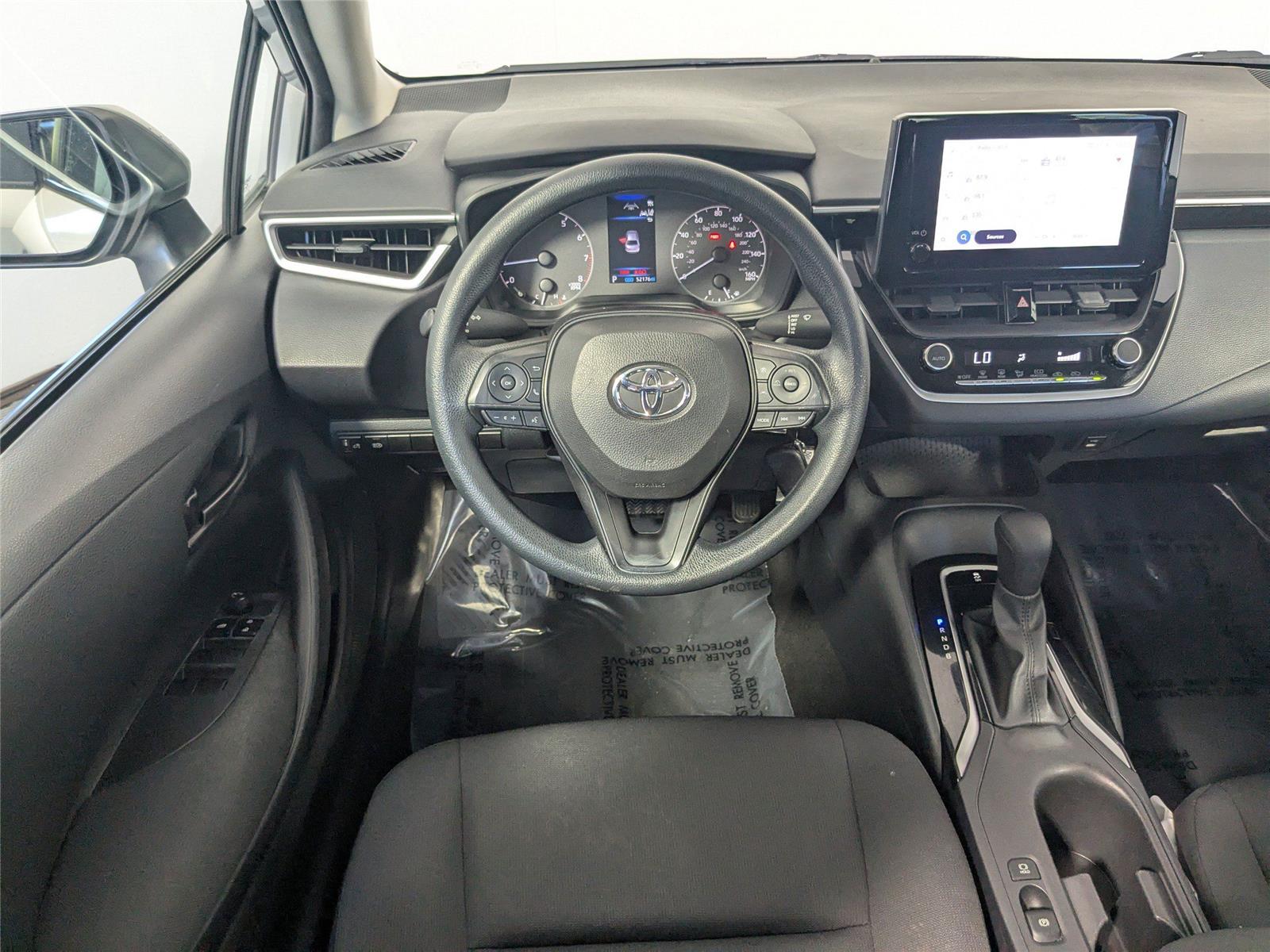 2023 Toyota Corolla LE photo 7