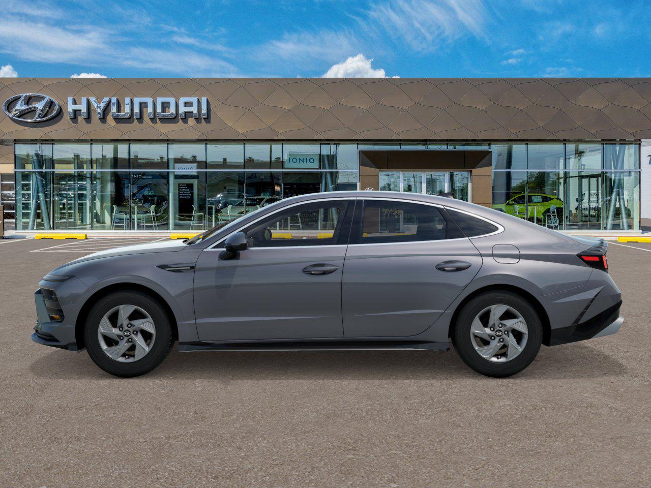2026 Hyundai Sonata SE photo 4