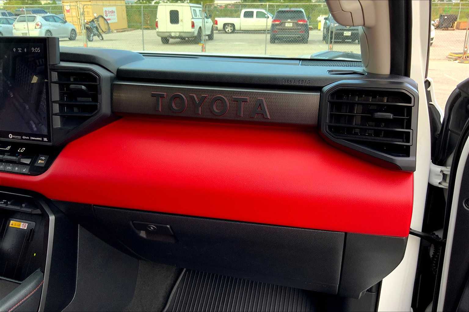 2023 Toyota Sequoia TRD Pro photo 17