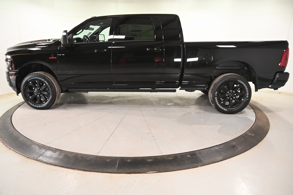 2025 Ram 2500 Laramie photo 4