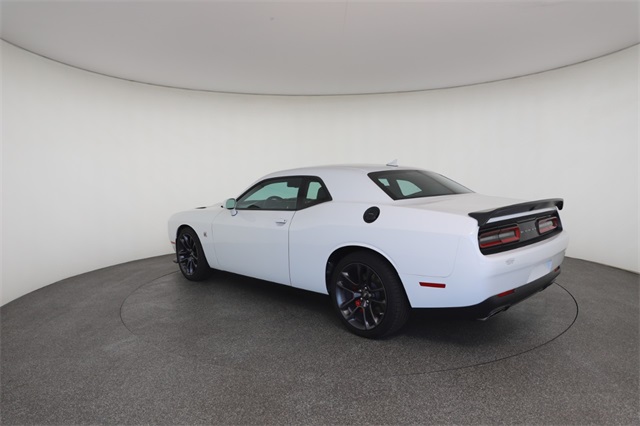 2022 Dodge Challenger R/T Scat Pack photo 11