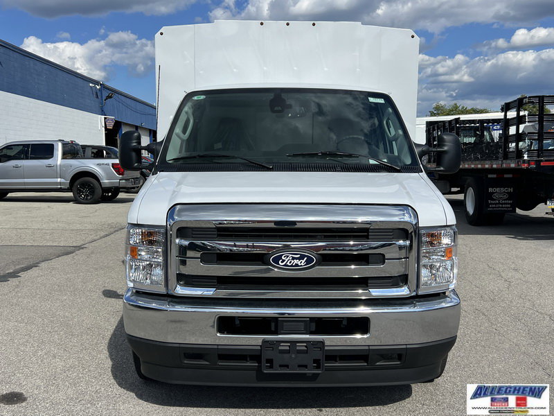 2026 Ford E-350 Base photo 3