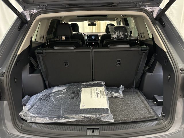 2026 Volkswagen Atlas SE Technology photo 36