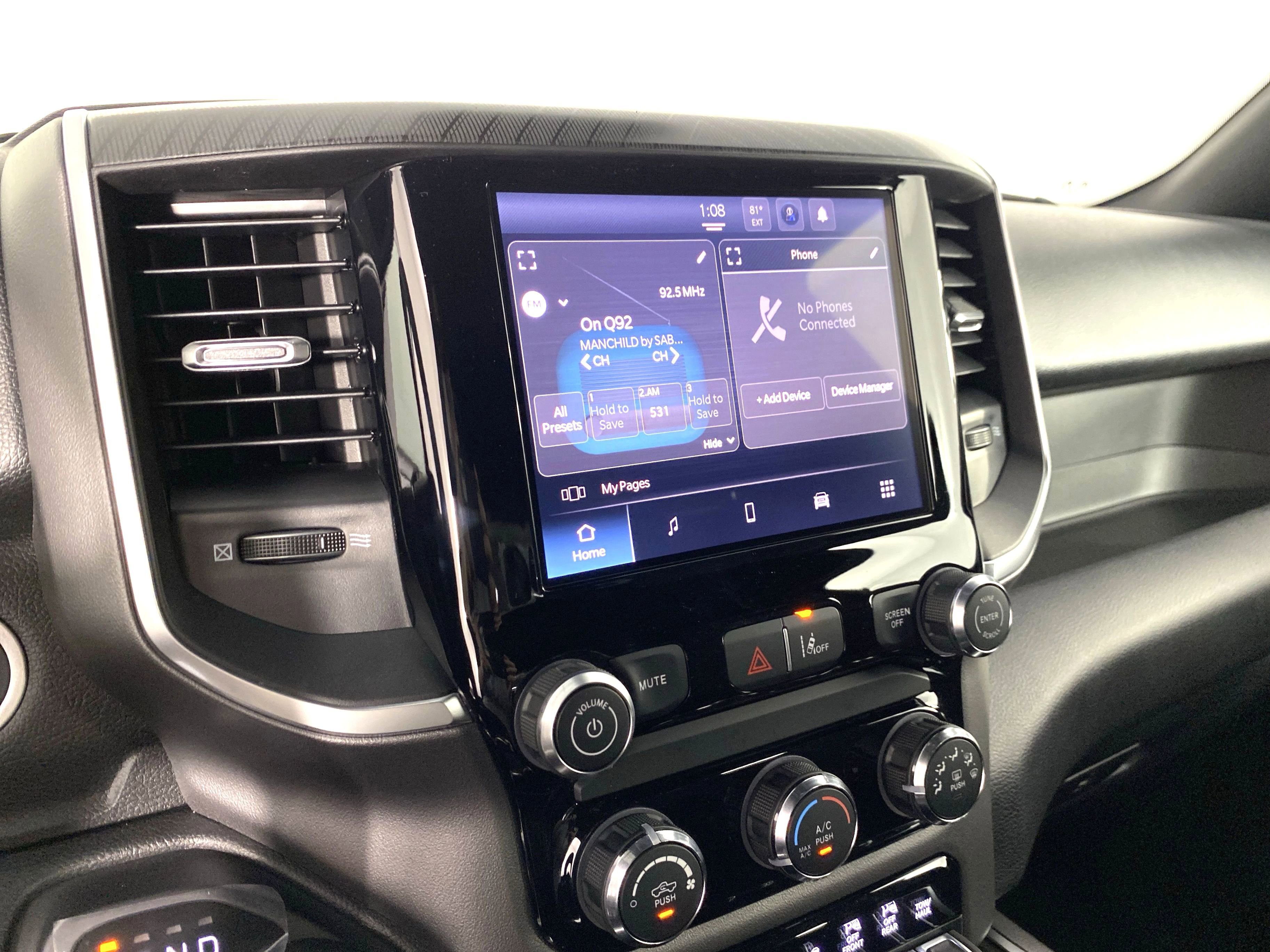 2025 Ram 1500 Big Horn Lone Star photo 3