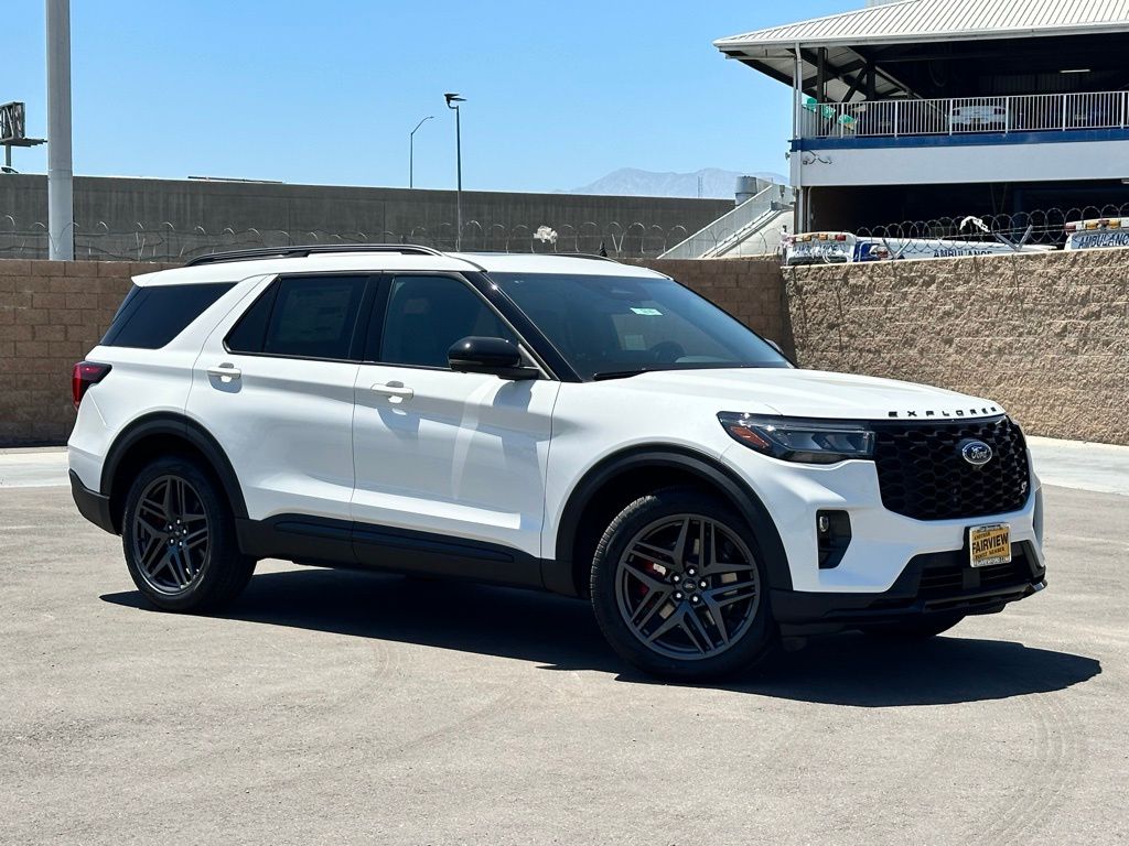 2025 Ford Explorer ST