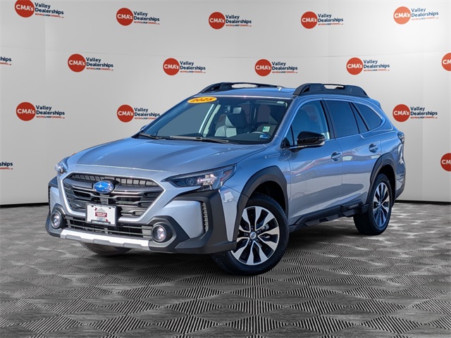 2025 Subaru Outback Limited's photo