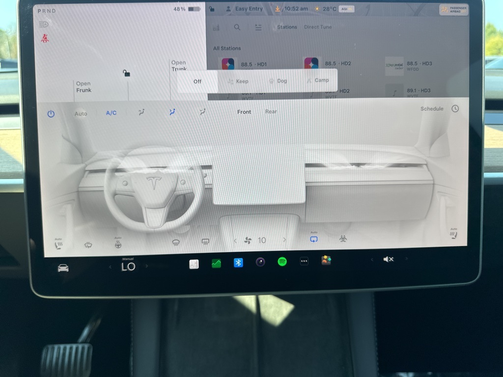 2024 Tesla Model Y Long Range photo 18
