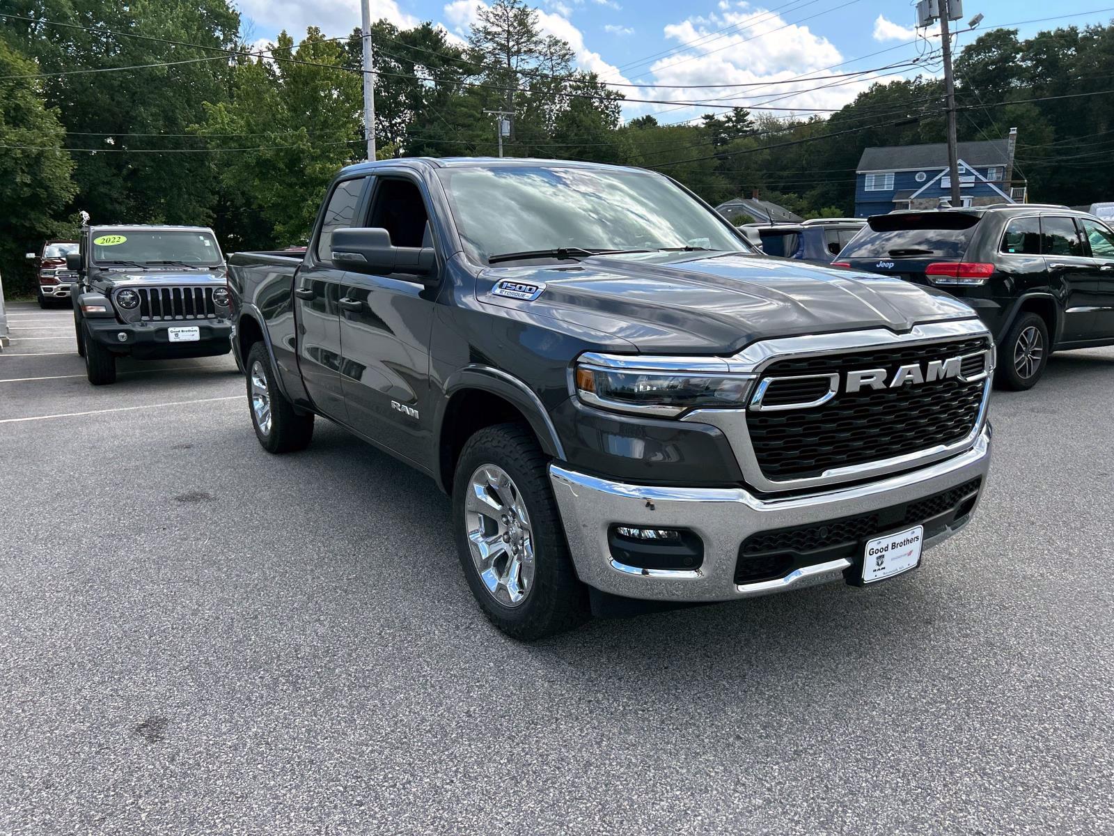 2025 Ram 1500 Big Horn photo 3