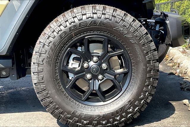 2025 Jeep Wrangler Willys photo 12