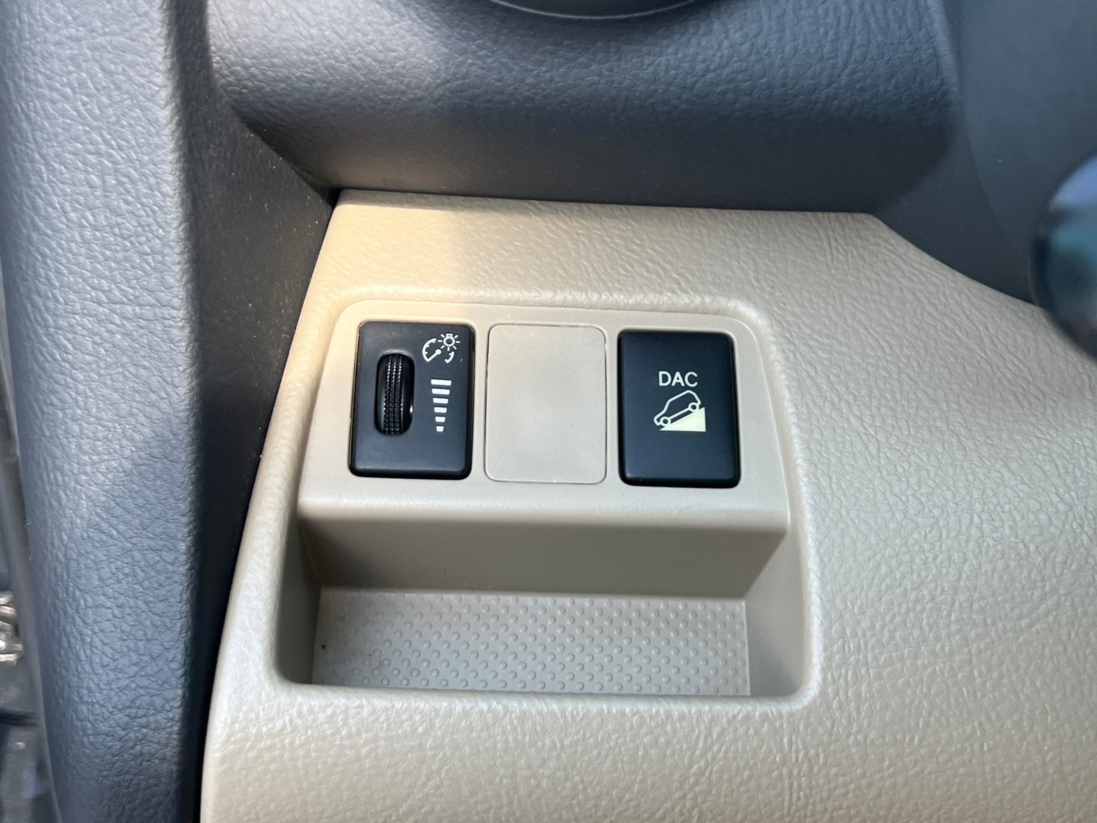 2012 Toyota RAV4 Limited photo 33