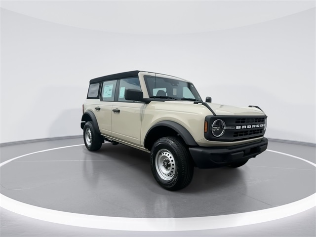 2025 Ford Bronco Base photo 2