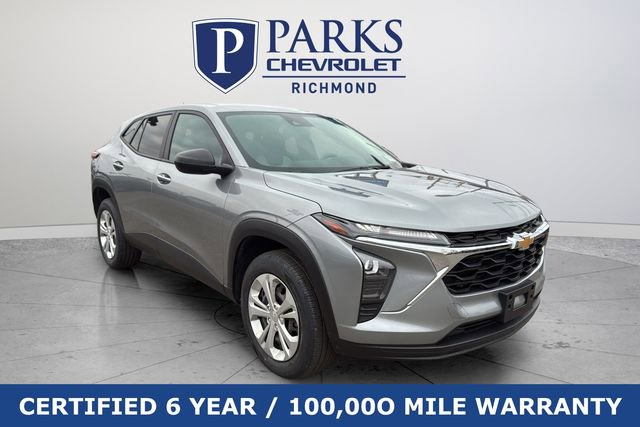 2024 Chevrolet Trax LS's photo