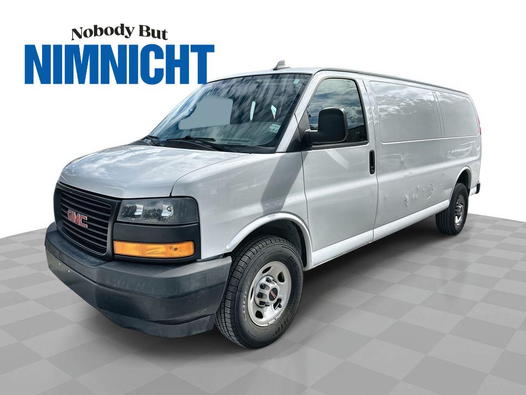 2022 GMC Savana Cargo Work Van's photo
