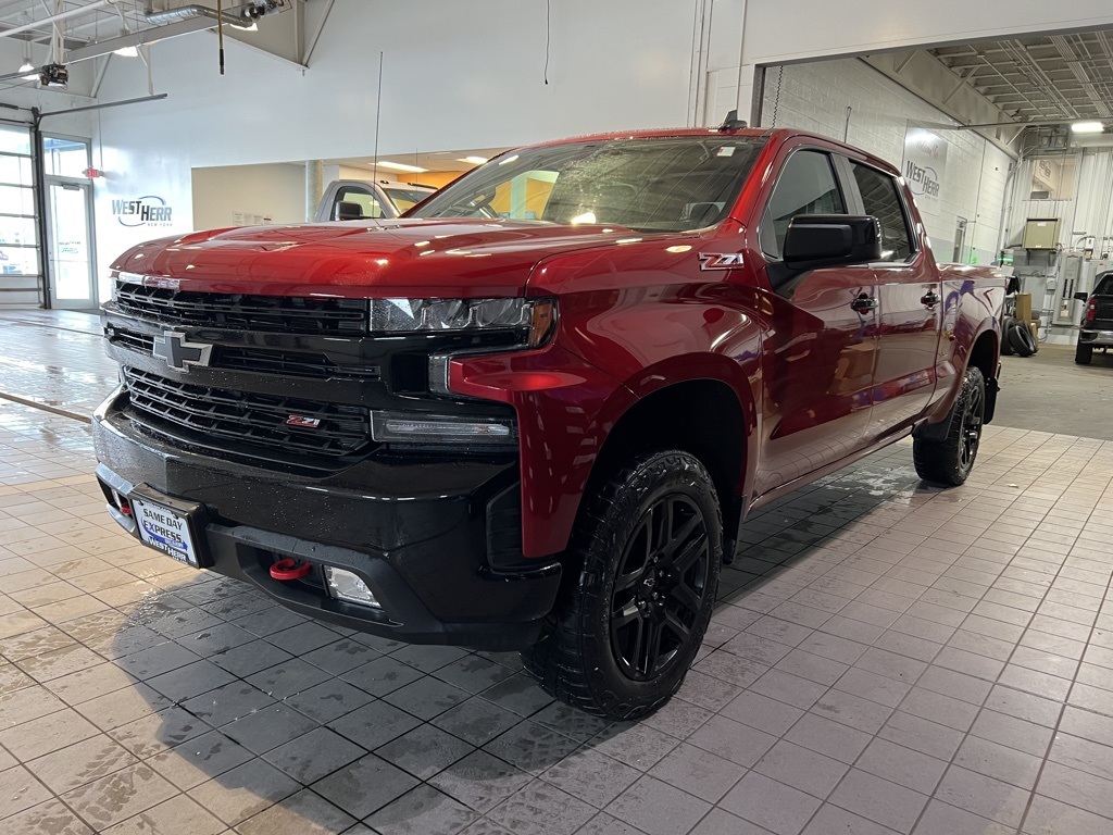 2021 Chevrolet Silverado 1500 LT Trail Boss photo 3