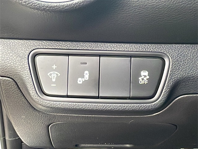 2023 Kia Forte GT-Line photo 26