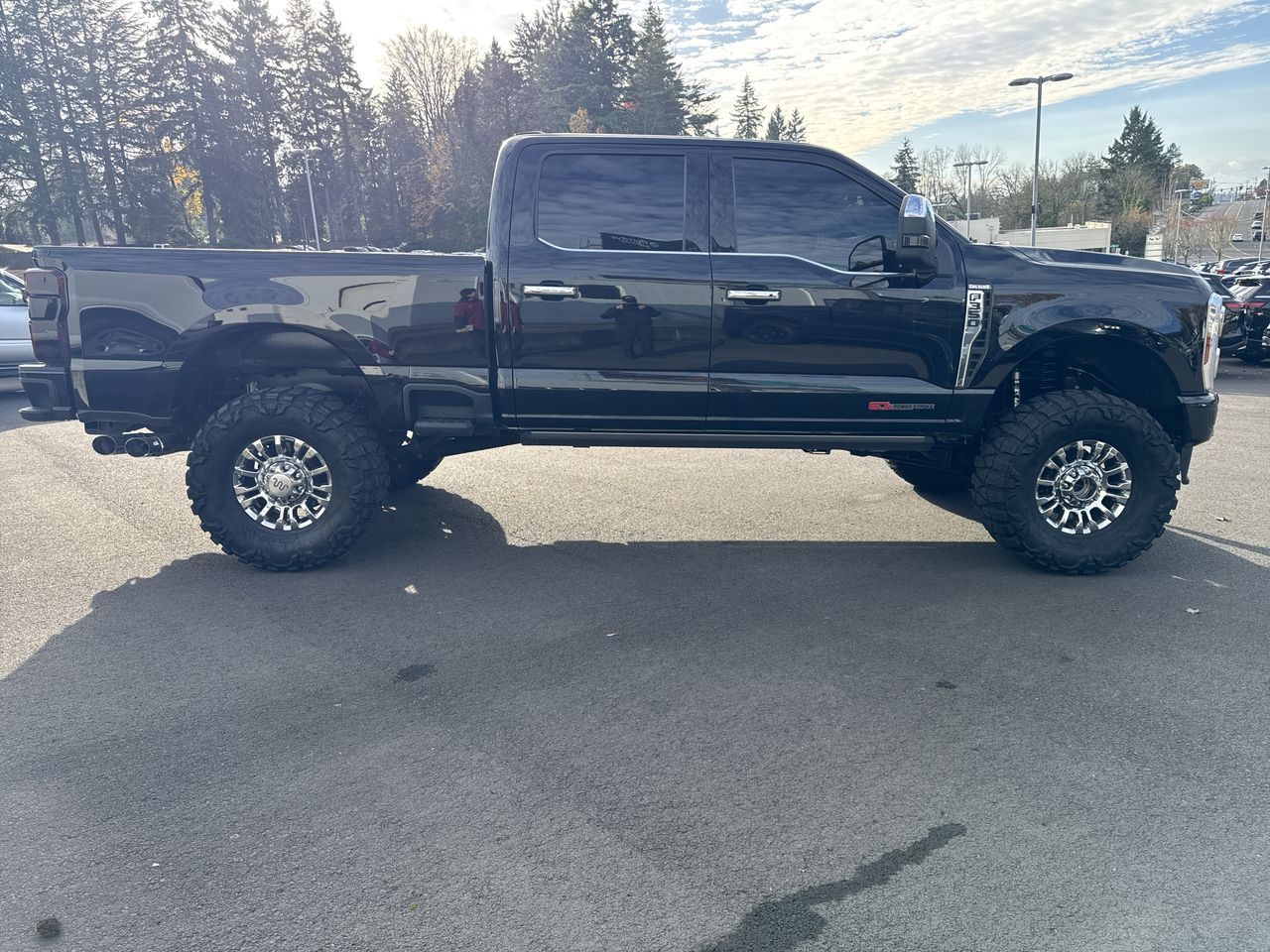 2024 Ford F-350 photo 4