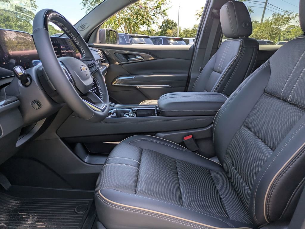 2026 Chevrolet Traverse High Country photo 11