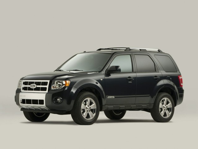 Pre-Owned 2008 Ford Escape XLT
