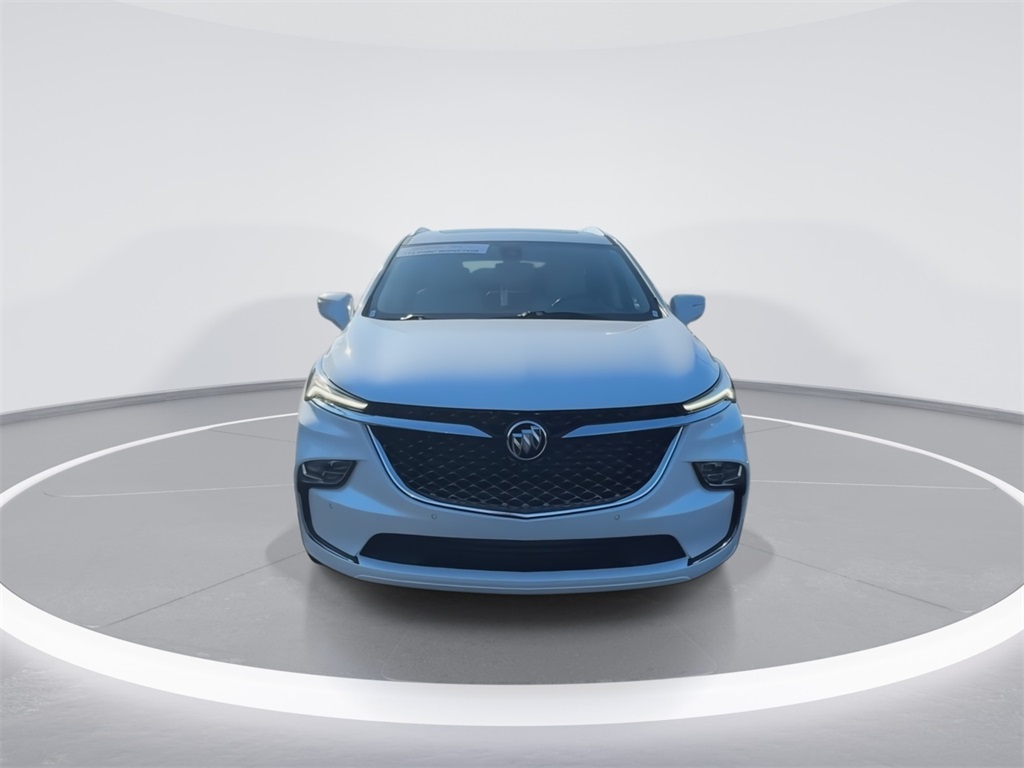 2022 Buick Enclave Avenir photo 3