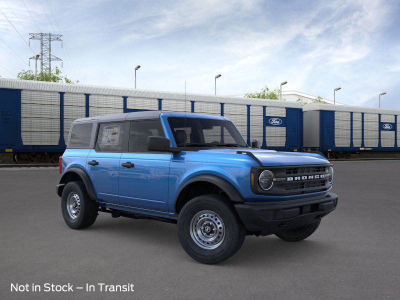 2025 Ford Bronco Base photo 4