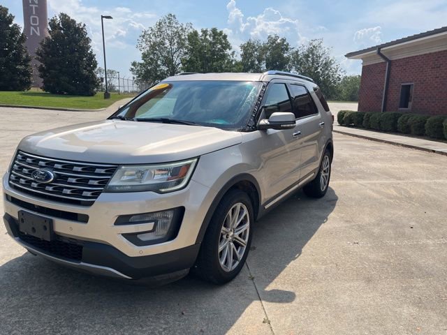 2017 Ford Explorer Limited photo 2