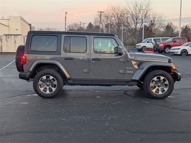 2022 Jeep Wrangler Unlimited Sahara photo 4