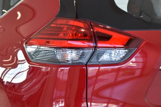 2017 Nissan Rogue S photo 7