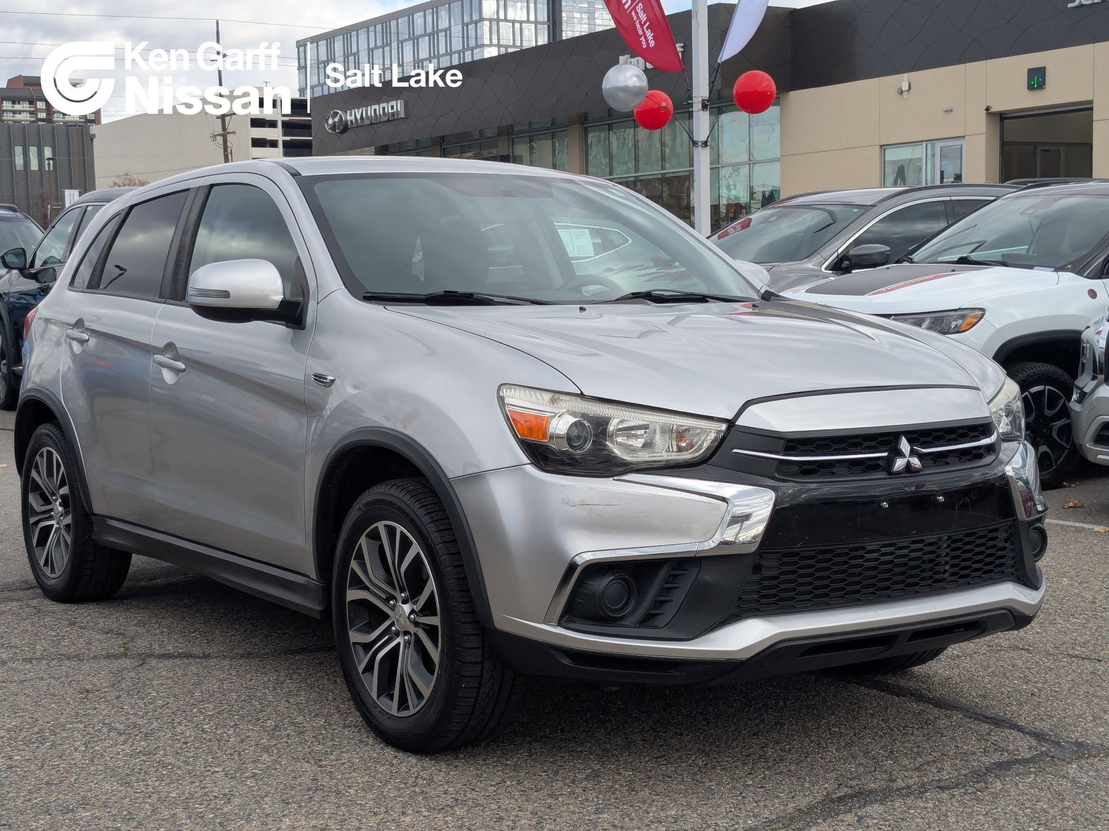 2019 Mitsubishi Outlander Sport ES's photo
