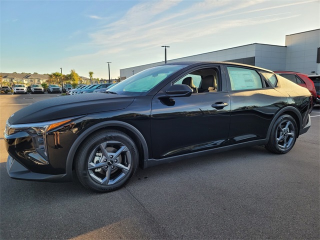 2025 Kia K4 LXS photo 3