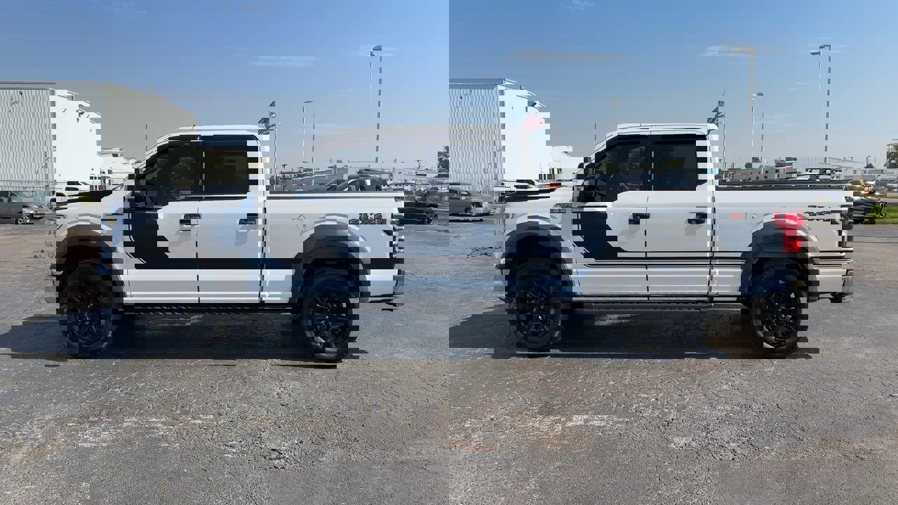 2016 Ford F-150 XLT photo 5