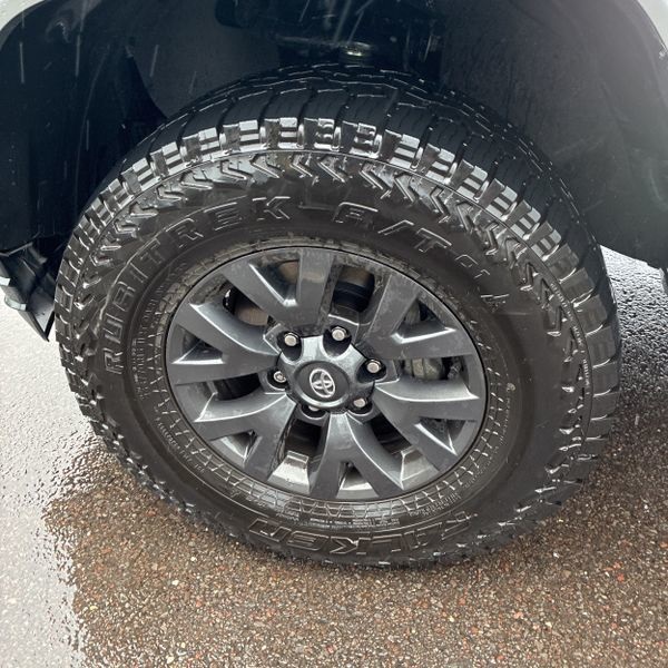 2023 Toyota Tacoma SR5 photo 4