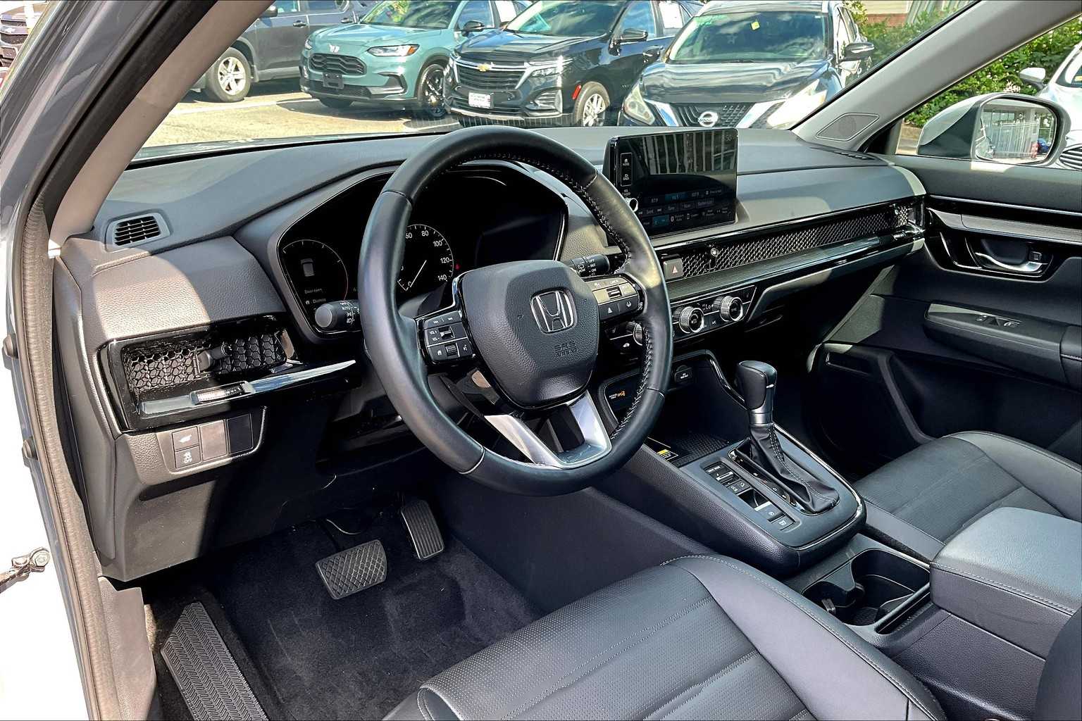 2025 Honda CR-V EX-L photo 17