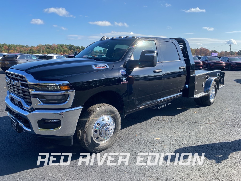 2025 RAM Ram 3500 Chassis Cab Tradesman's photo